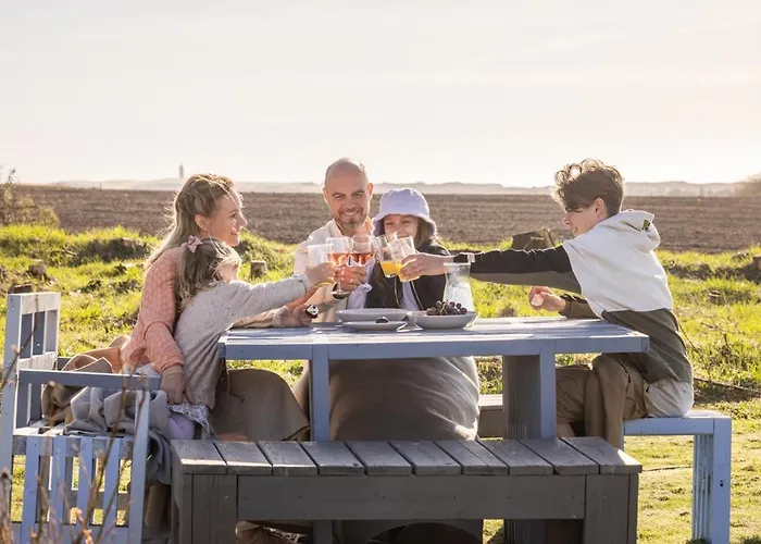 Hawbakken - Holoftet & Kostalden *